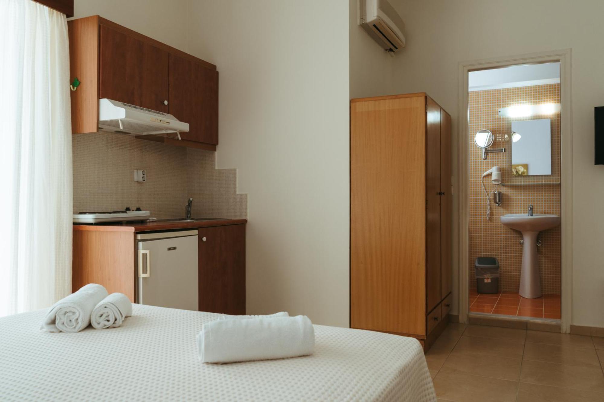 Hotel Livikon ปลาเกียส ห้อง รูปภาพ