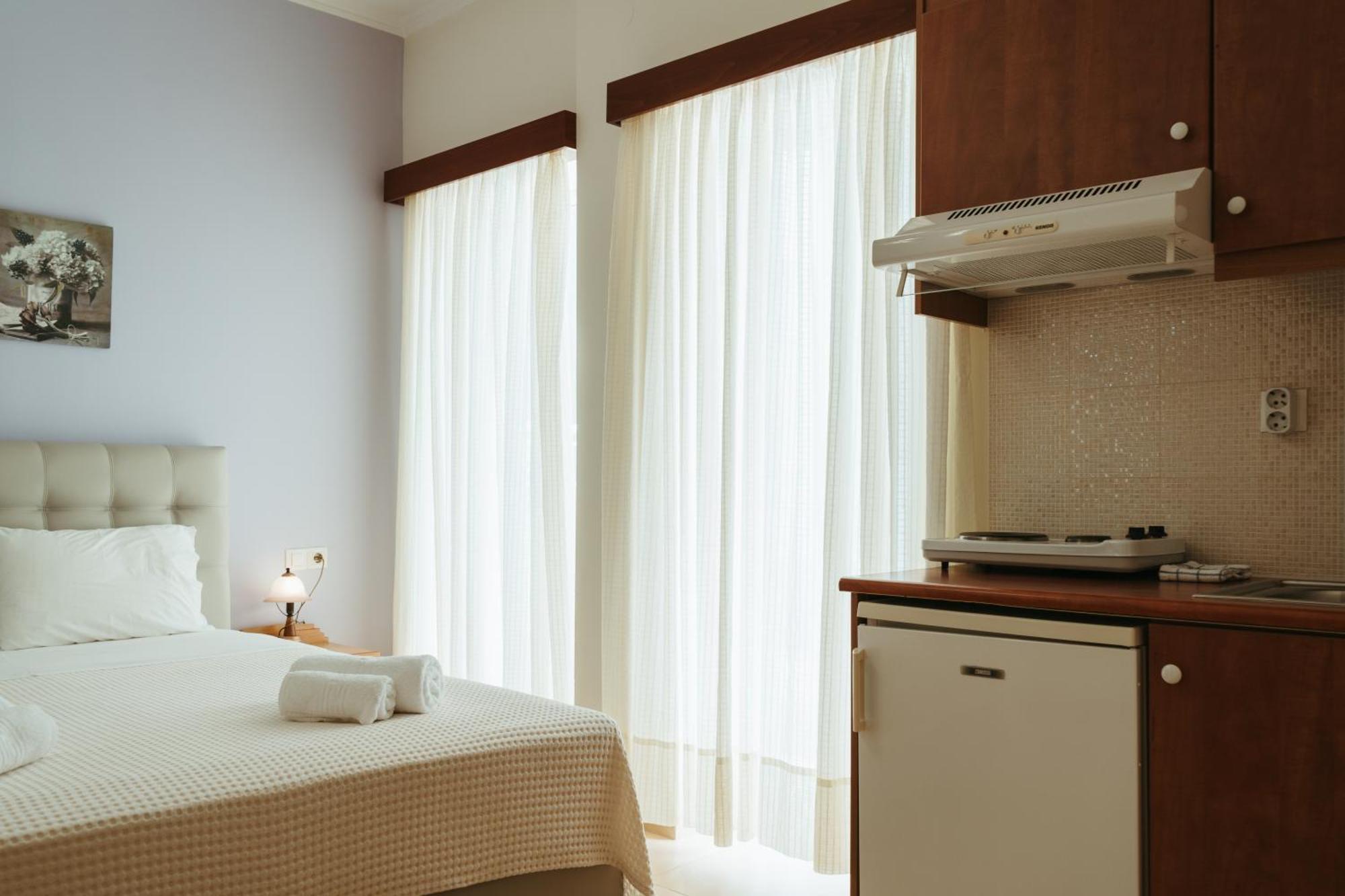 Hotel Livikon ปลาเกียส ภายนอก รูปภาพ